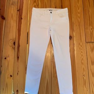 American Eagle White Jeans